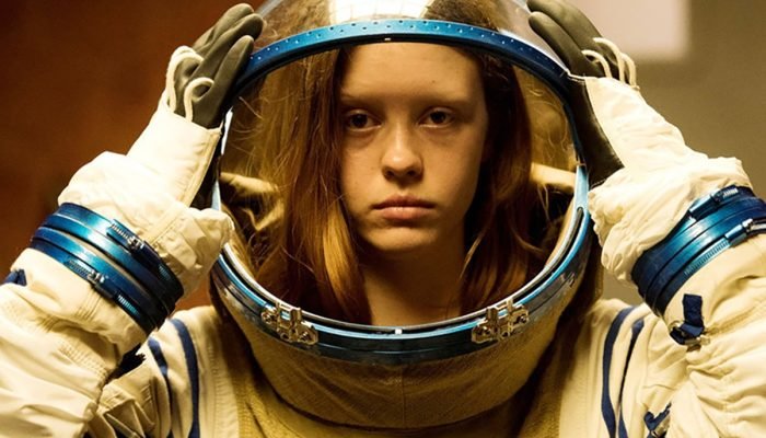 vida-celeste-mia-goth